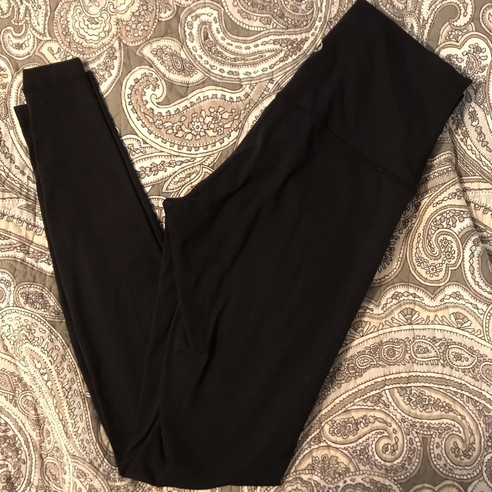 ❤️ LULU Wunder Under sz 8 ❤️